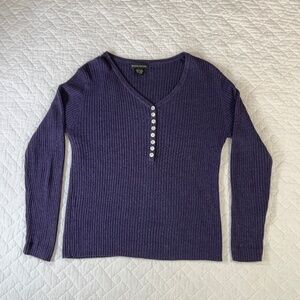 Banana Republic Women’s Sweater Size Medium Purple Ribbed Henley (G29)